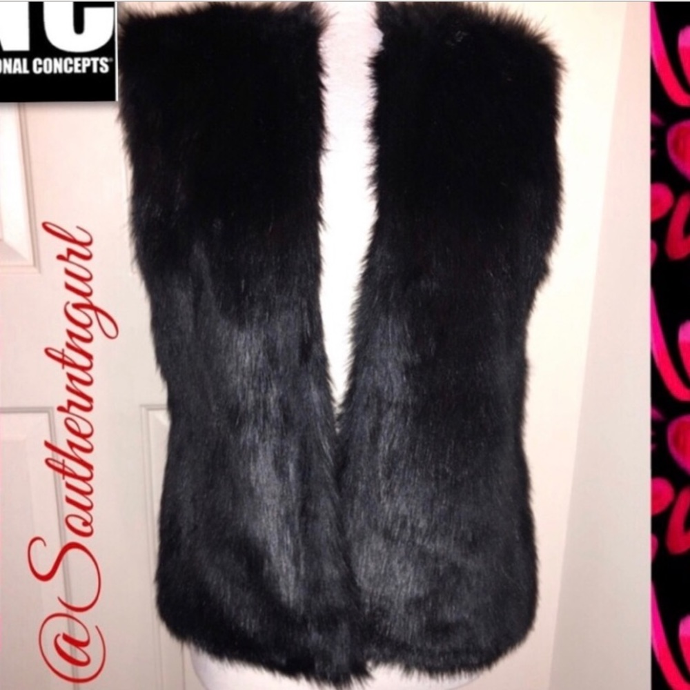 NWT💜INC💜Faux Fur Front with a Sweater Back Vest